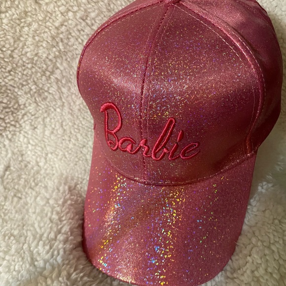 Pink Barbie hat, new without tag, one size fits most - Picture 7 of 11